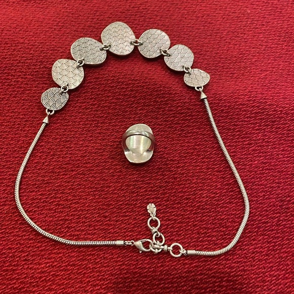 Lucky Jewelry - Picture 4 of 4